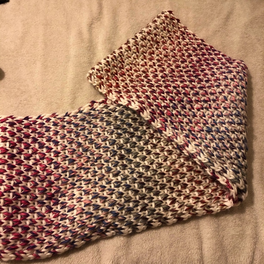 Infinity scarf